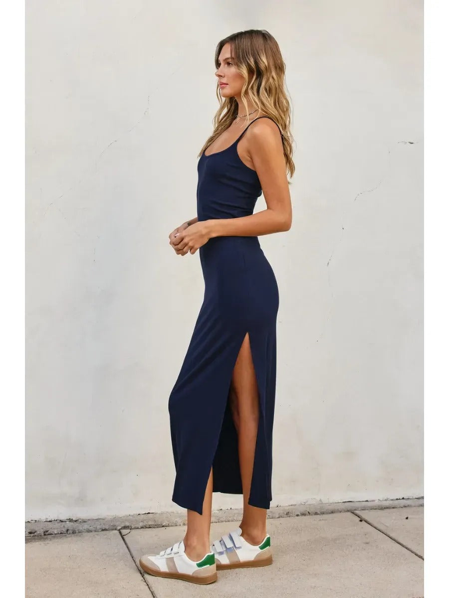 Lisa's Ribbed Knit Bodycon Maxi Dress